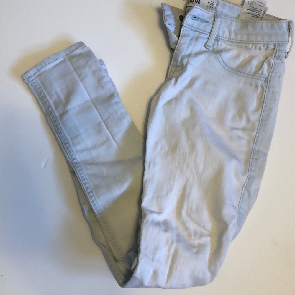 Hollister light washed skinny jeans